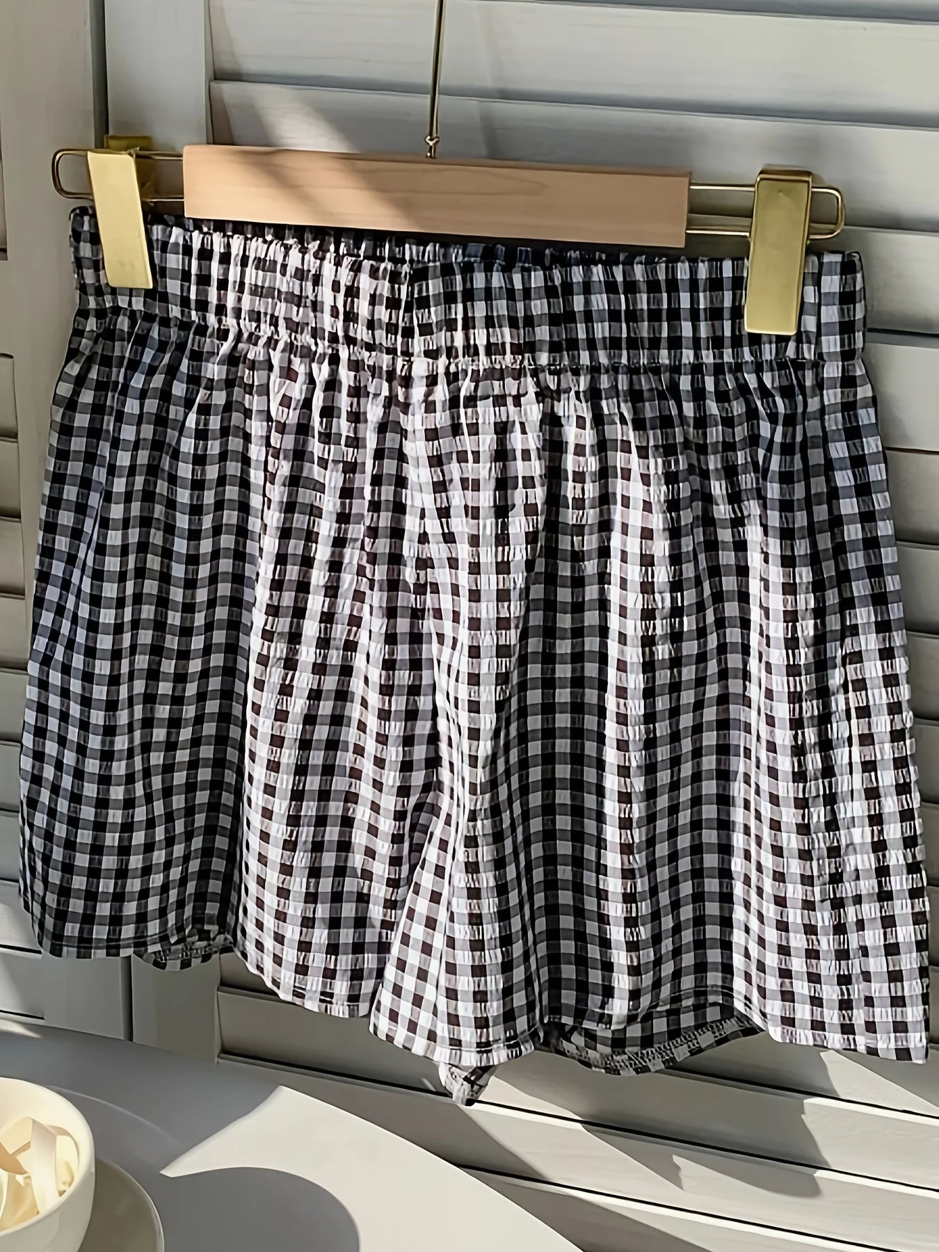 Short élégant à rayures pour femme, style décontracté idéal pour l'été - Image 5