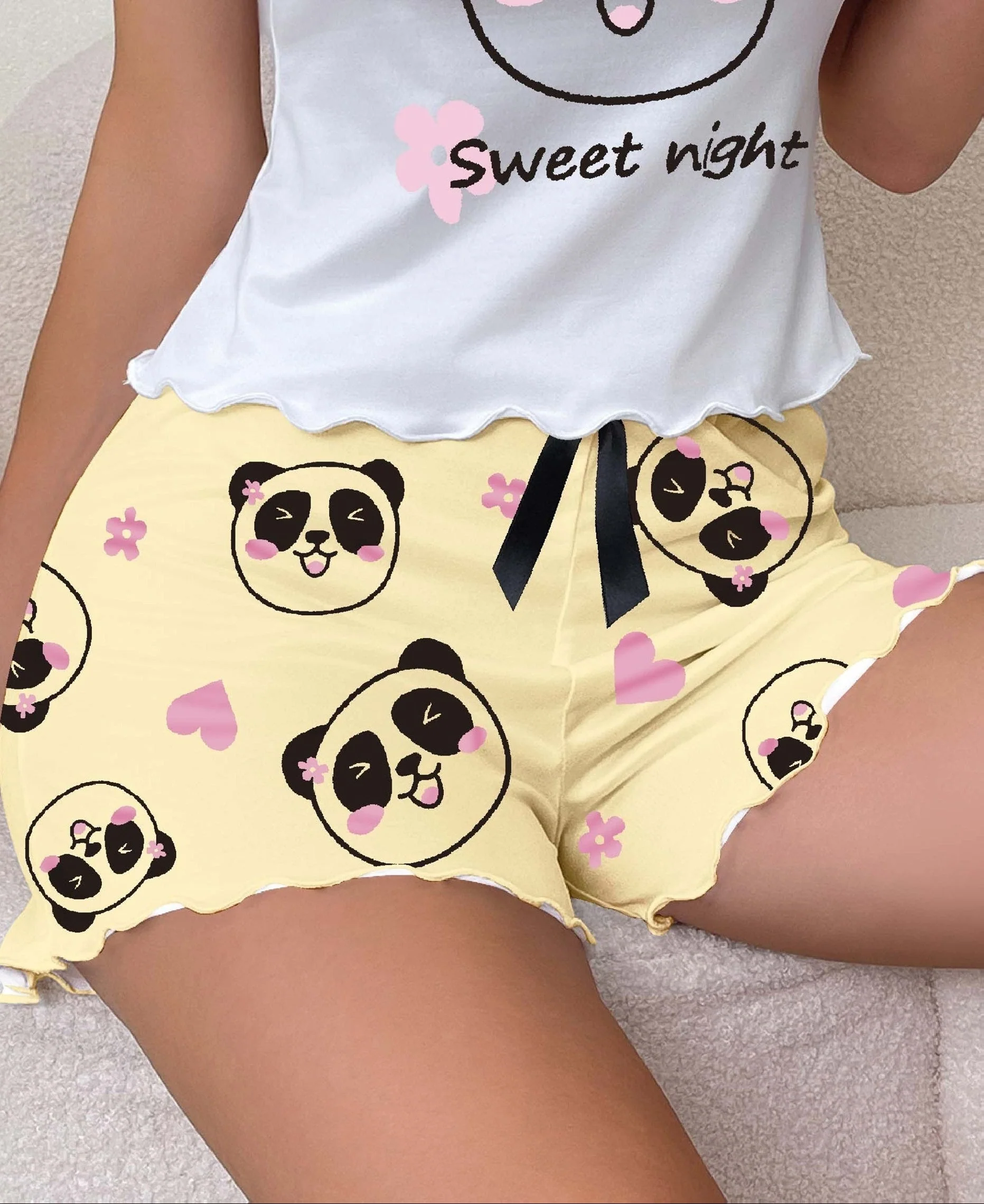 Short de pyjama décontracté pour femme avec motif panda kawaii, idéal pour la nuit et la détente - Image 4