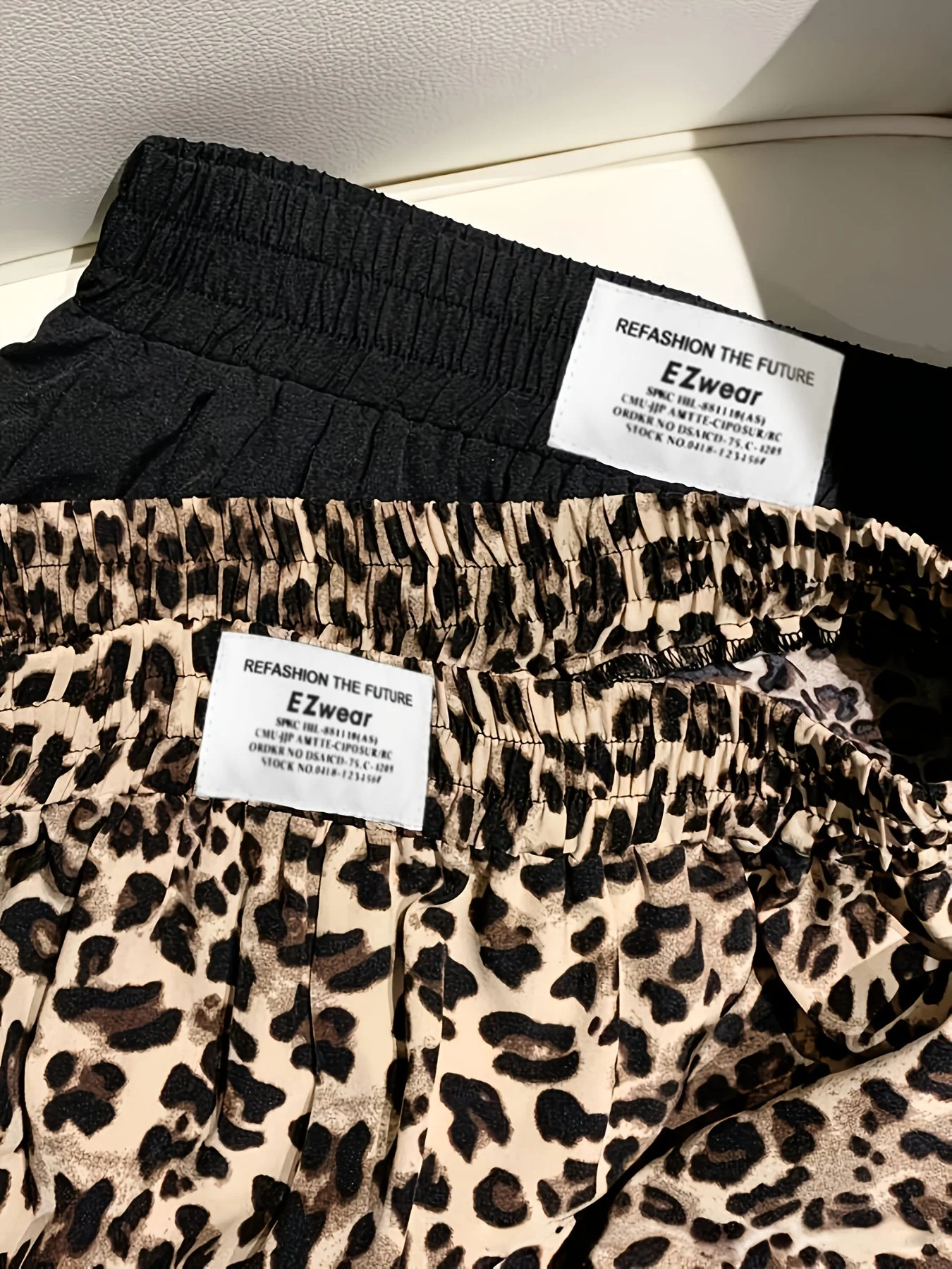Shorts décontractés femme style léopard et uni parfaits pour l'été - Image 3
