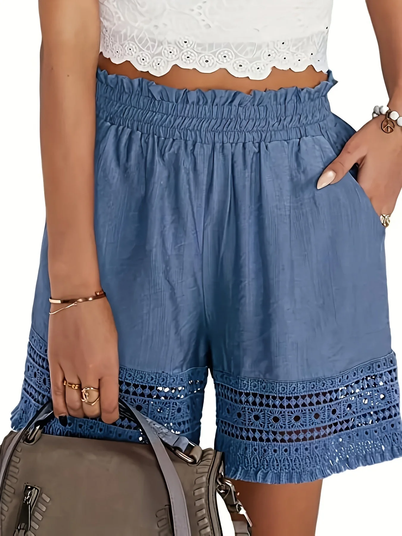Shorts femme style bohème à taille froncée pour l'été, idéal pour les vacances et le quotidien - Image 2