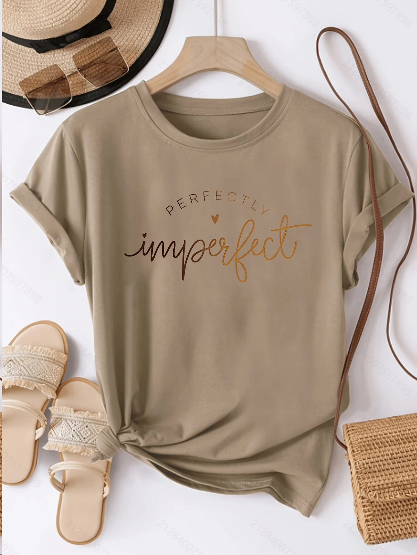 T-shirt décontracté femme à message "Perfectly Imperfect" style moderne et inspirant - Image 3