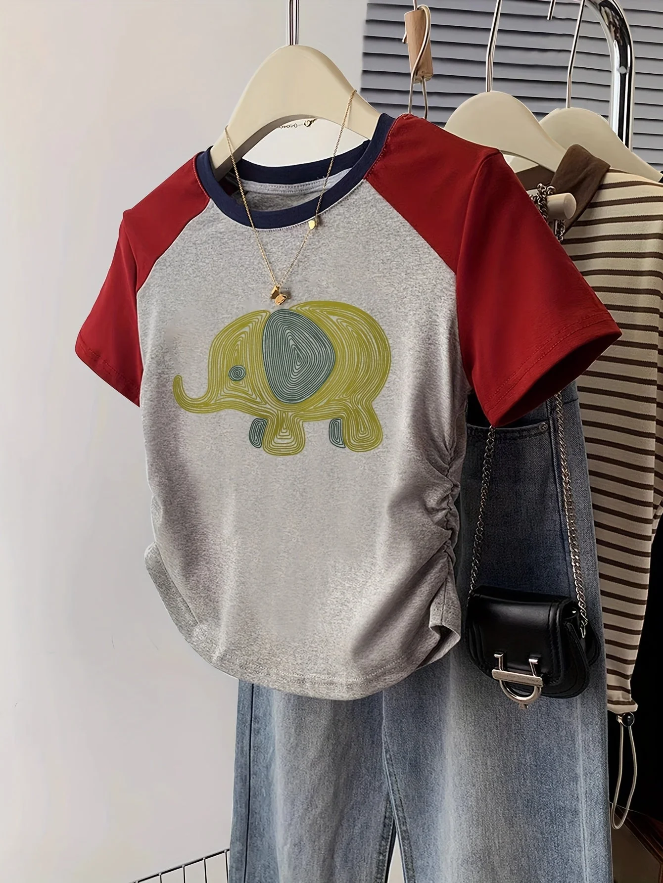 T-shirt décontracté femme style Y2K avec motif éléphant graphique pour l'été - Image 3