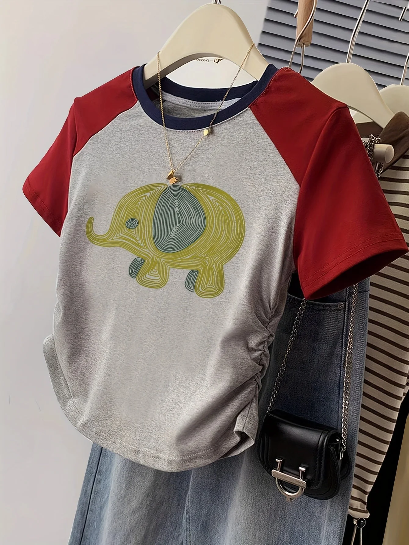 T-shirt décontracté femme style Y2K avec motif éléphant graphique pour l'été - Image 4