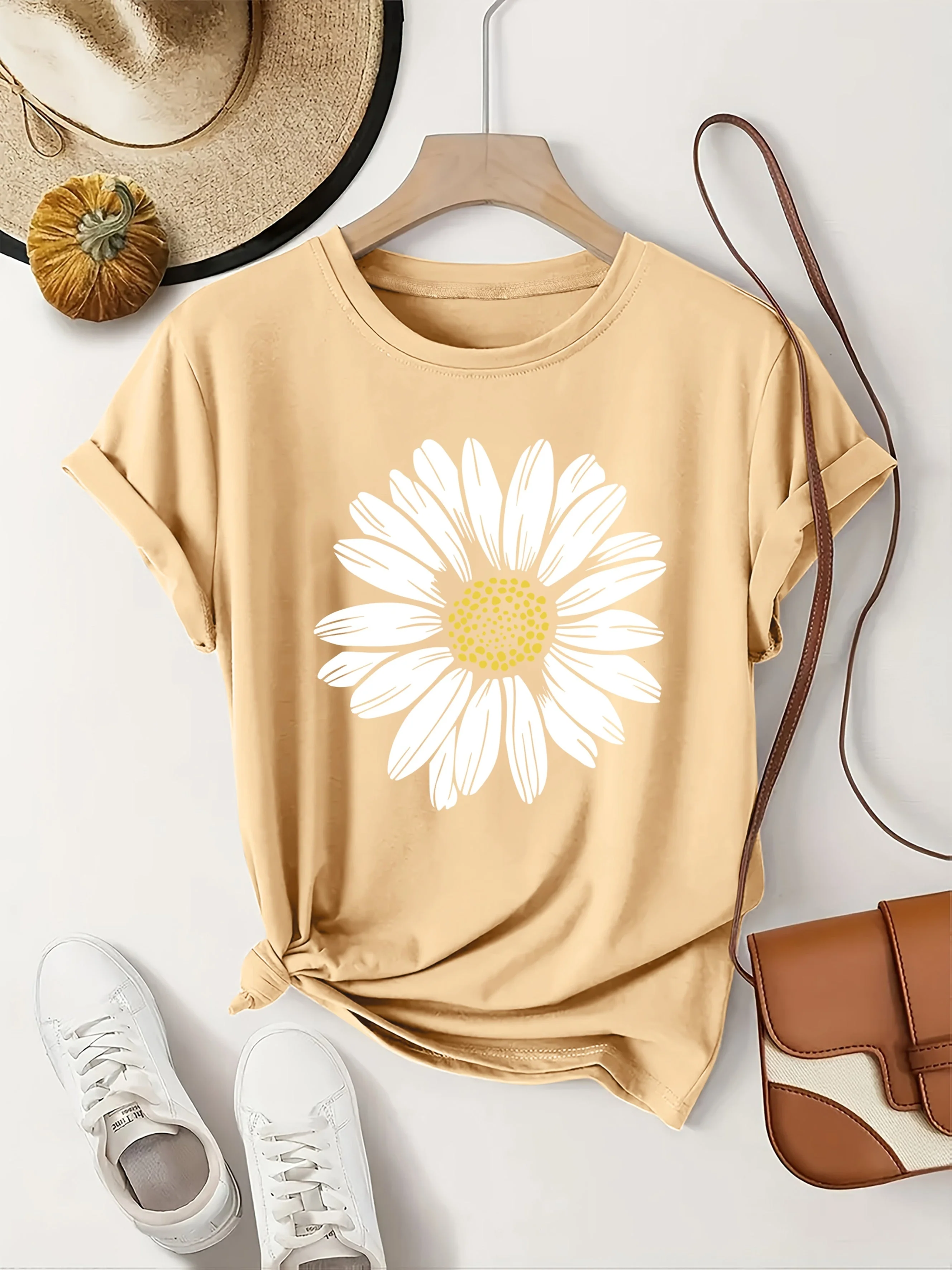T-shirt femme décontracté motif marguerite pour look estival et tendance - Image 5