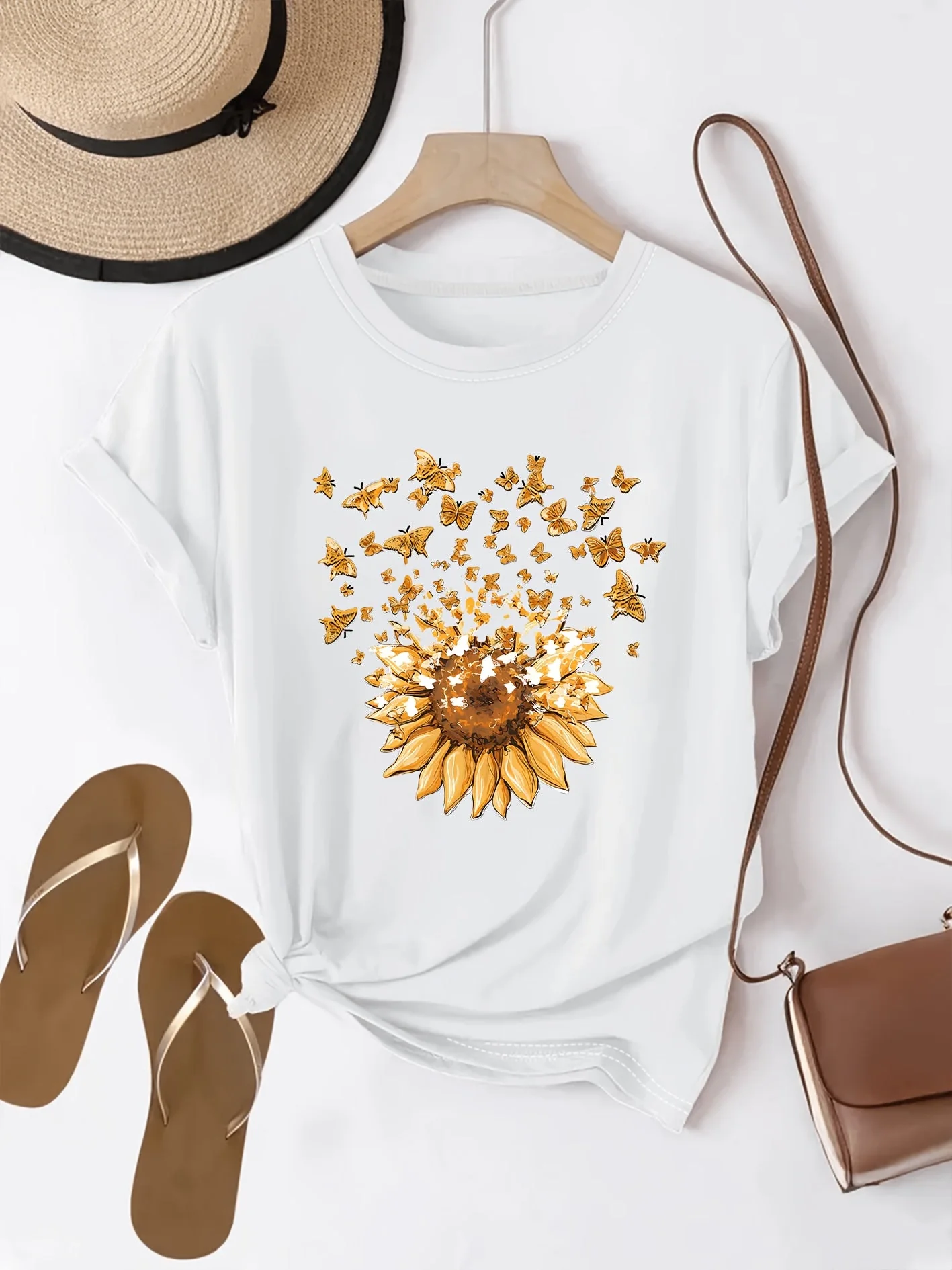 T-shirt femme style casual motif tournesol et papillons, imprimé tendance pour le printemps-été - Image 5