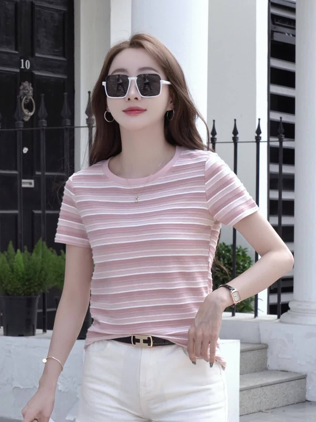 T-shirt Femme Style Décontracté à Rayures pour l'Été - Image 9
