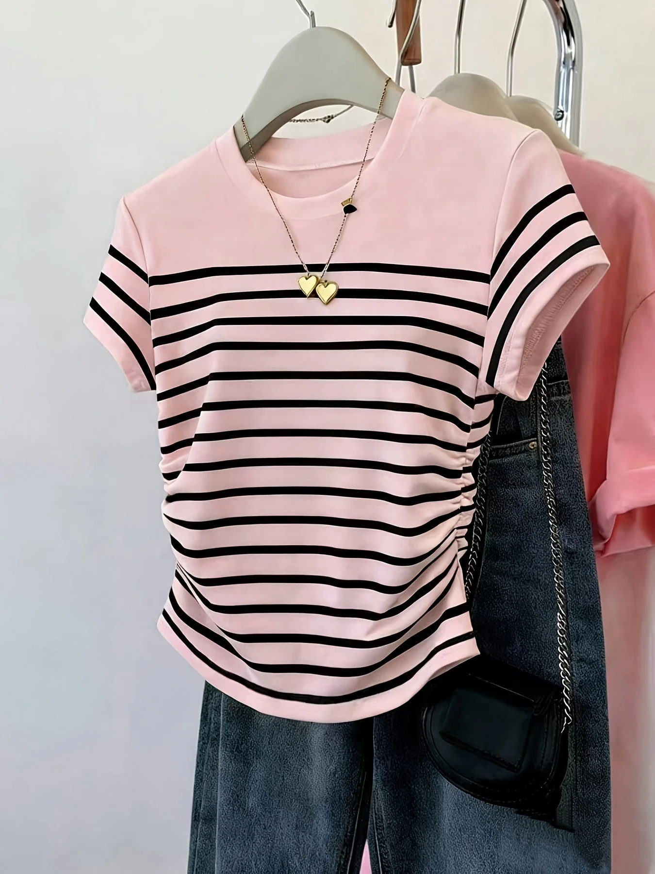T-shirt pour femme style décontracté à rayures et fronces, manches courtes, col rond, tendance été - Image 7
