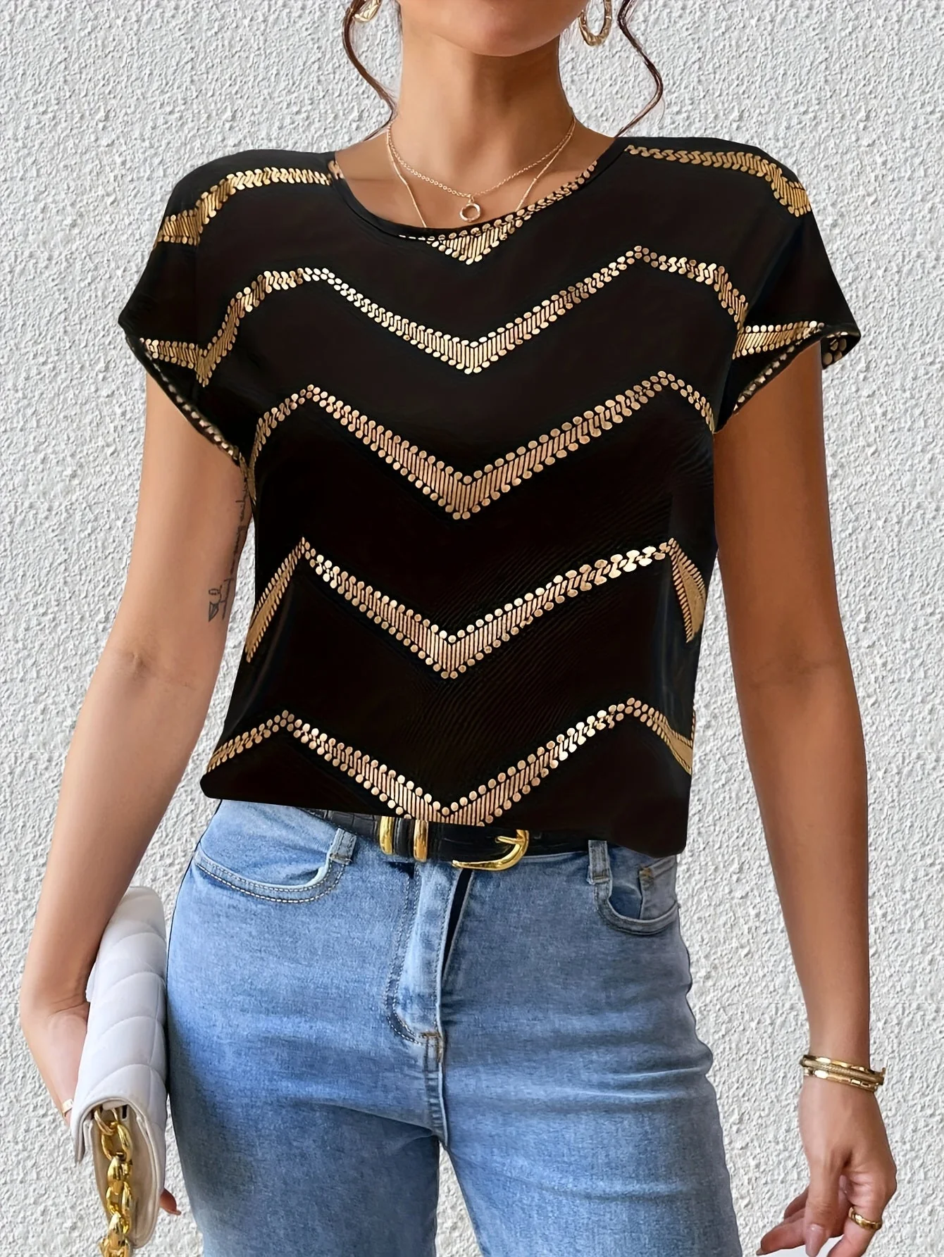 T-shirt femme style élégant à motif géométrique pour un look quotidien ou soirée - Image 2