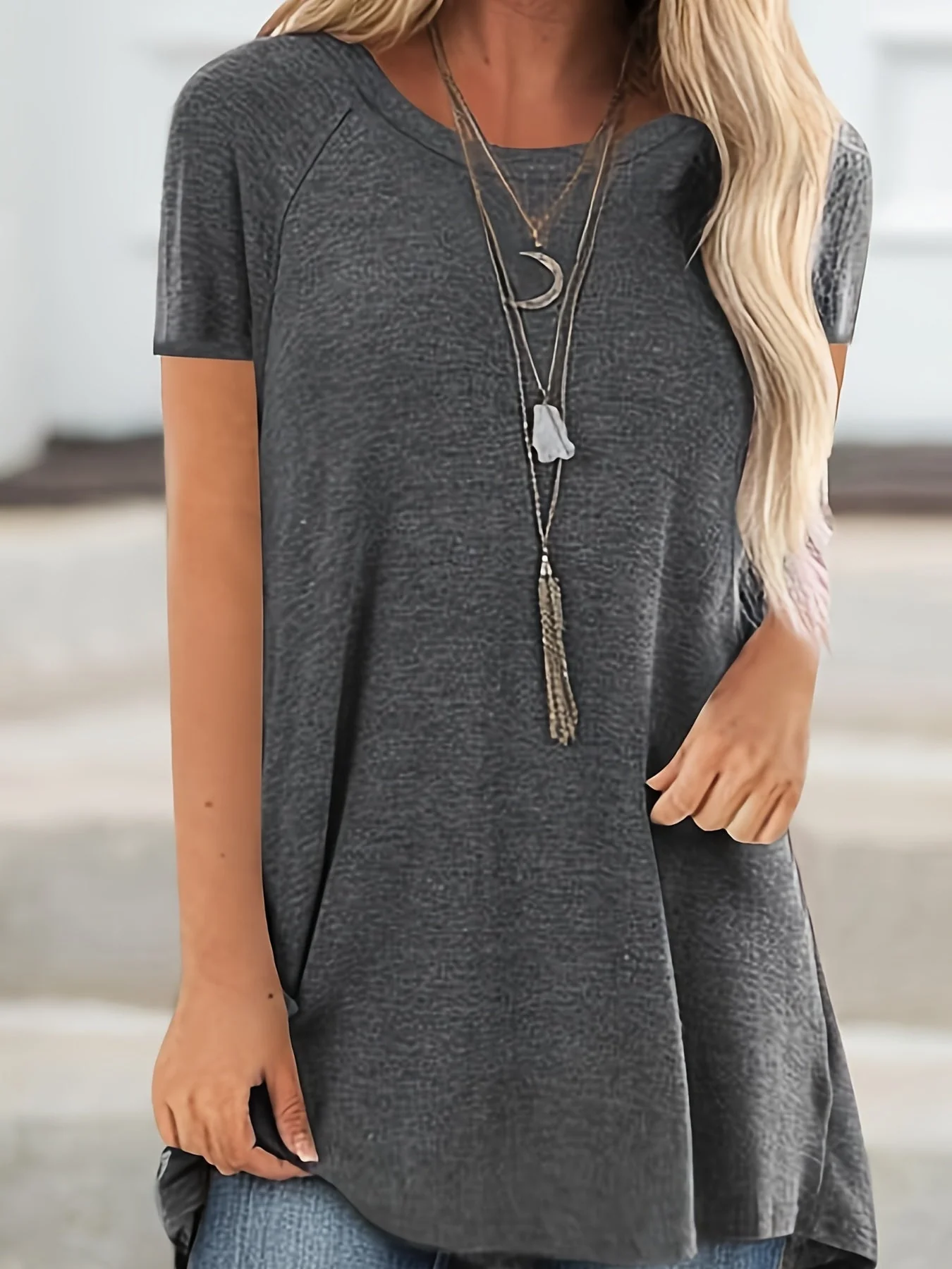 T-shirt long décontracté femme manches courtes col rond style ample pour usage quotidien - Image 10