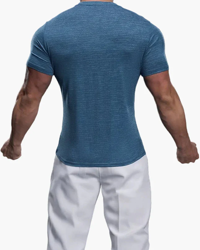 T-shirt de sport homme coupe ajustée pour entraînement et performance - Image 8