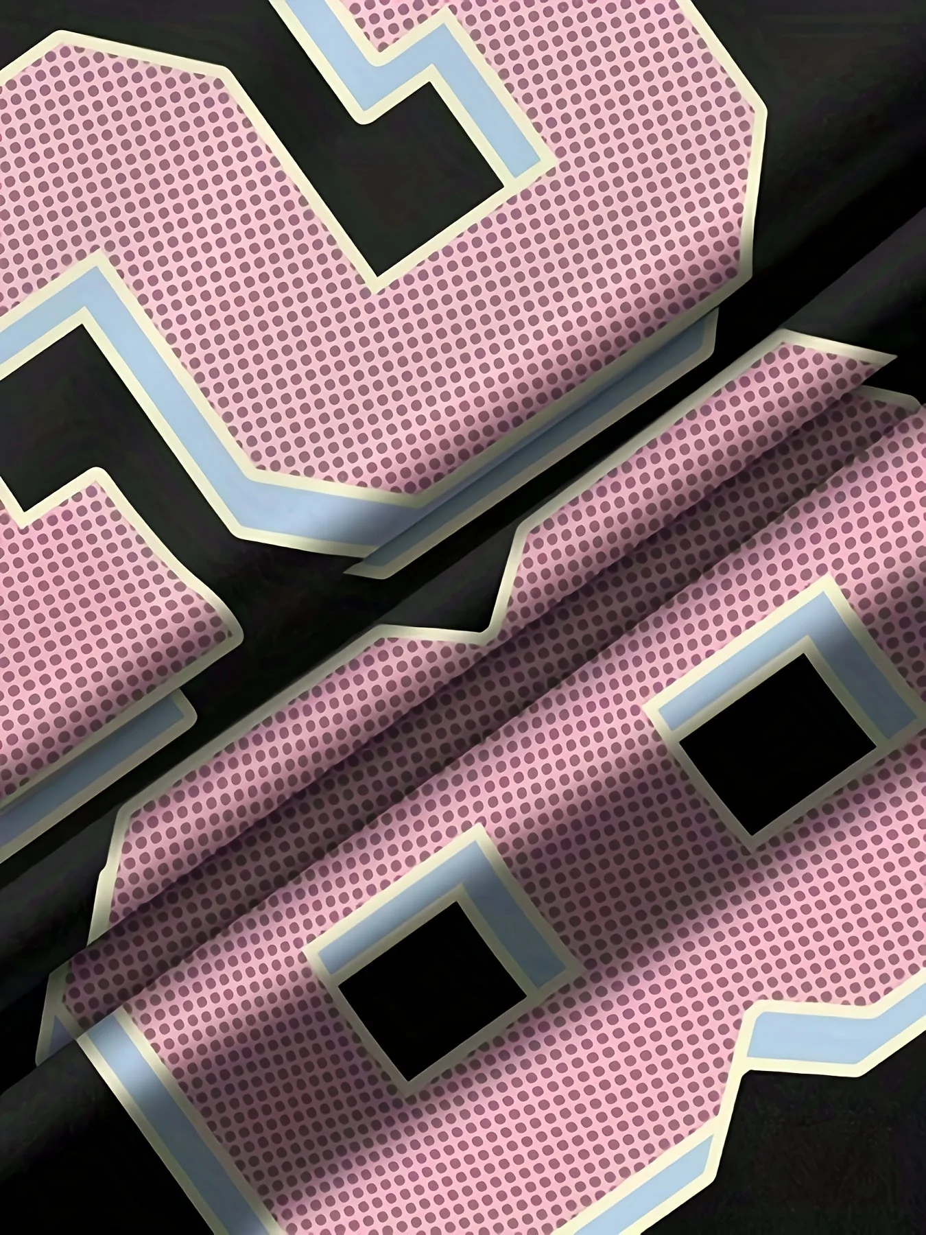 T-shirt style universitaire pour femme - numéro 28, look preppy tendance - Image 3