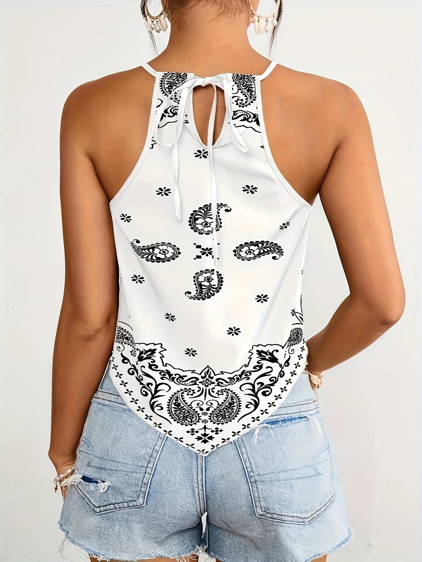 Top à col halter style bandana femme, imprimé paisley bohème, idéal été et vacances - Image 5