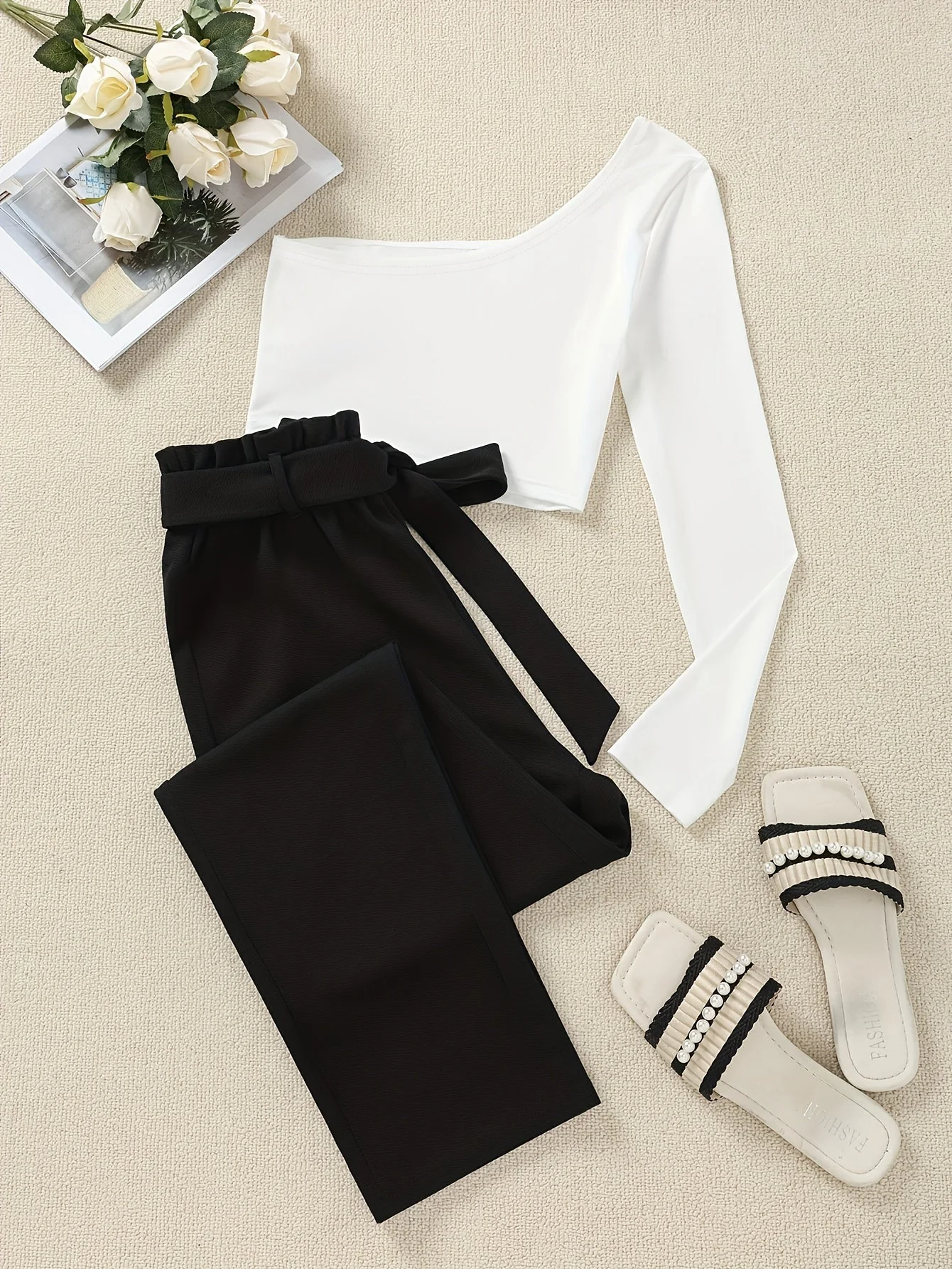 Top femme élégant à épaules dénudées style chic pour printemps/été - Image 3