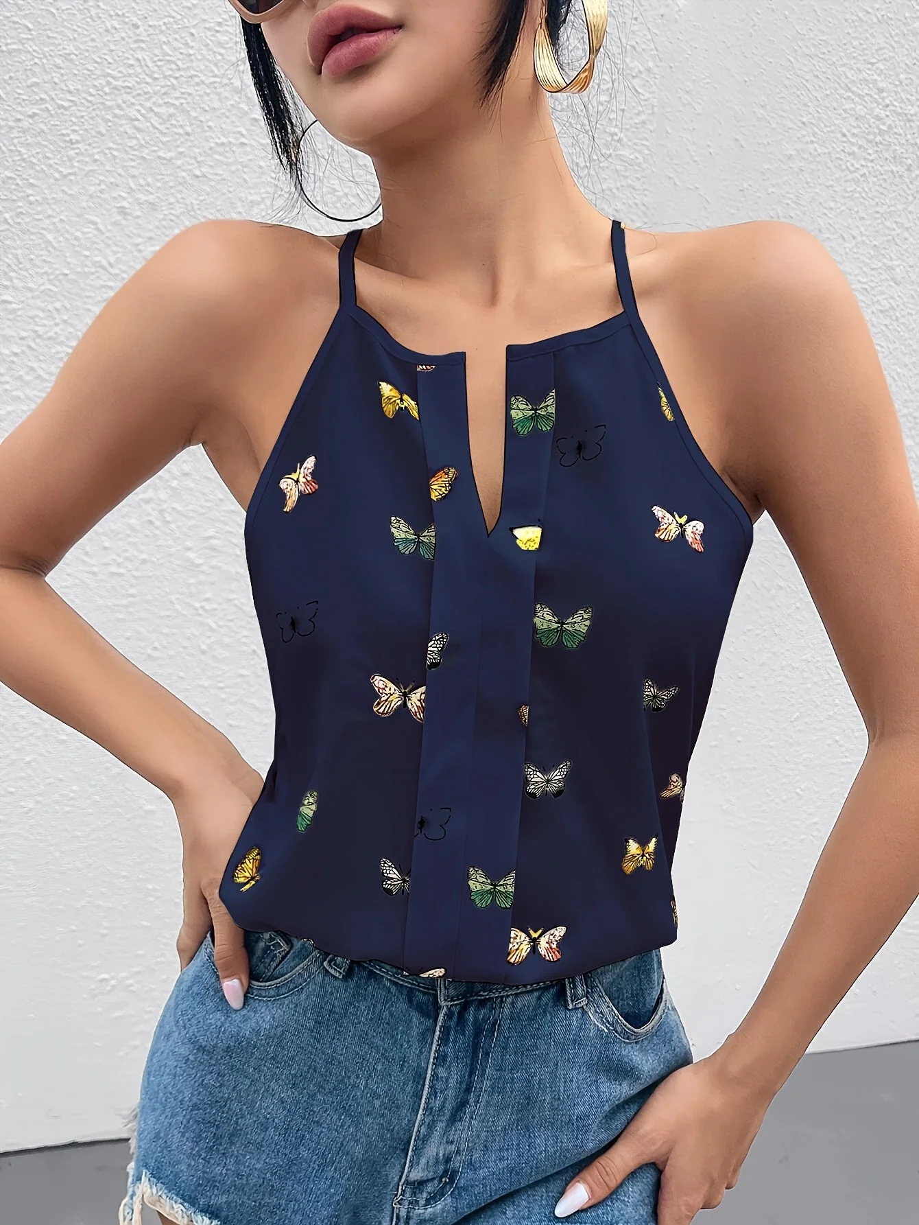 Top femme élégant style débardeur à imprimé papillons pour l'été - Image 4