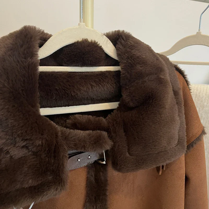 Veste femme style aviateur tendance pour look urbain décontracté - Image 4